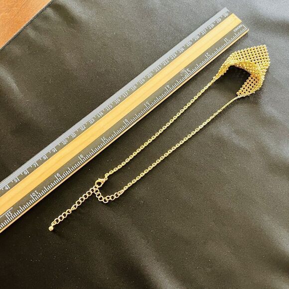 Gold Toned Chainmail Choker Mesh Necklace Triangular PRETTY 1366 - Picture 6 of 7